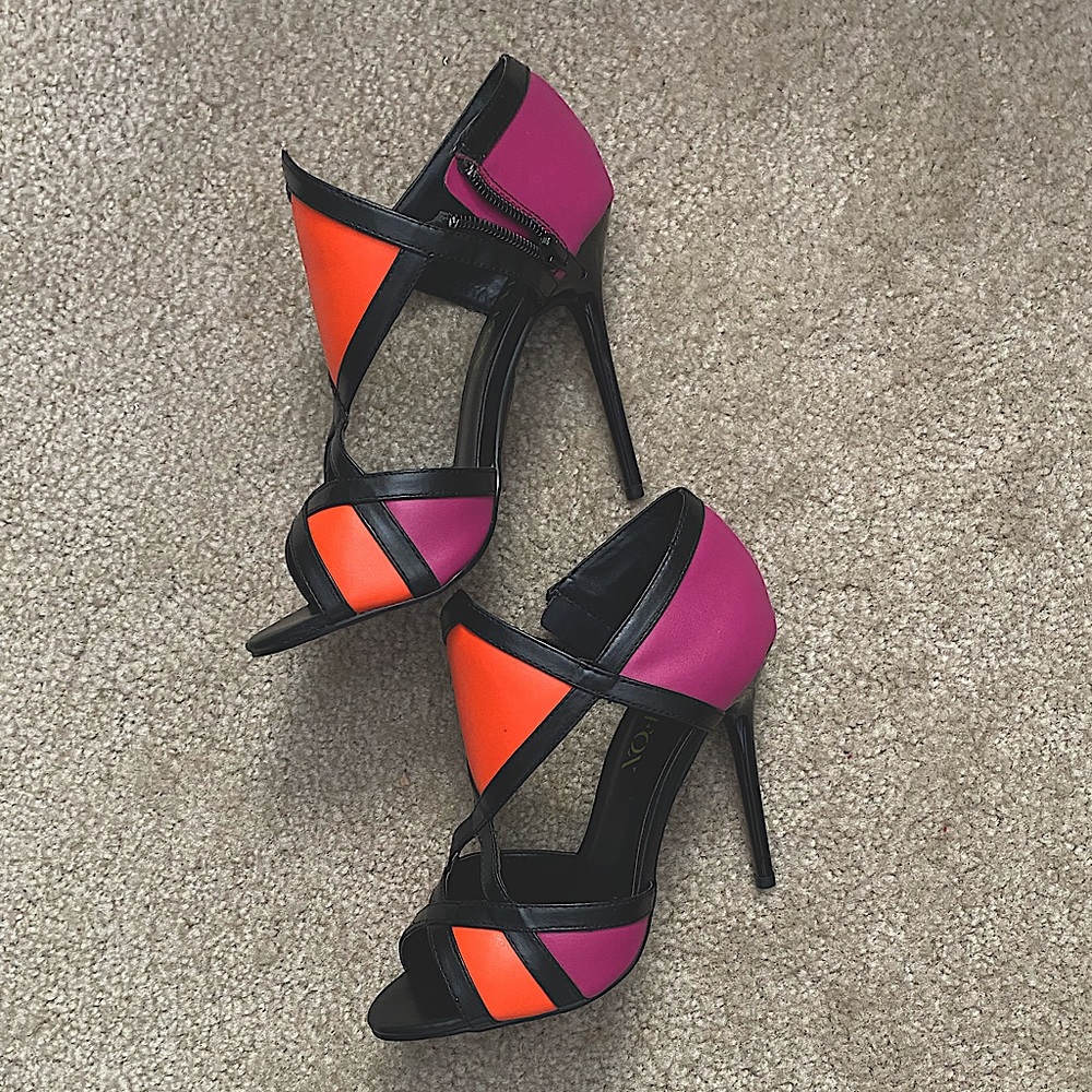 Paper Fox women’s STASIA heels size 7 US